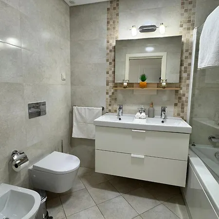 Brisa Do Mar - 2br Sea Front Luxury דירה קווארטיירה